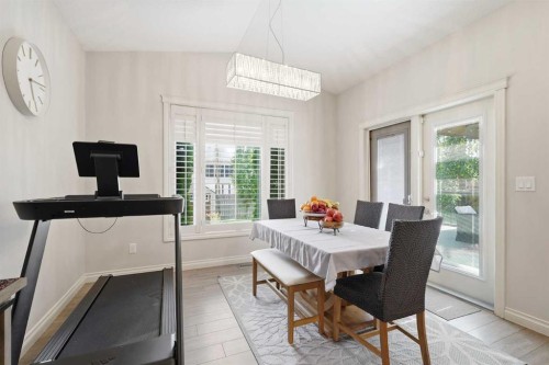 188 Kershaw Close, Red Deer, AB - Indoor Photo Showing Dining Room