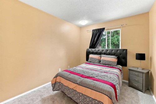 12 Anders Street, Red Deer, AB 