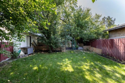 4003 53 Avenue, Innisfail, AB - Outdoor