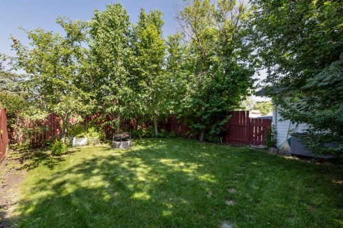 4003 53 Avenue, Innisfail, AB - Outdoor