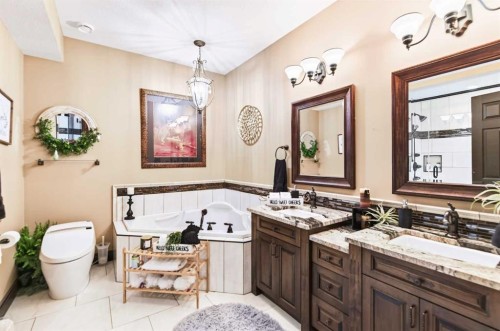 6297 Cronquist Drive, Red Deer, AB - Indoor Photo Showing Bathroom