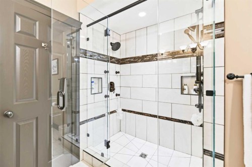 6297 Cronquist Drive, Red Deer, AB - Indoor Photo Showing Other Room
