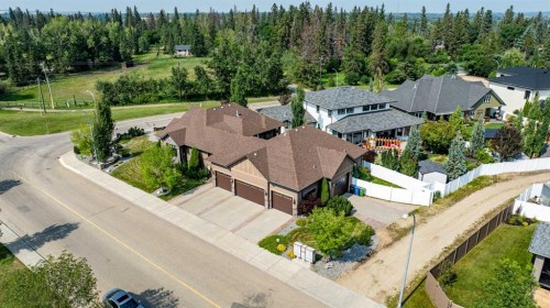 6297 Cronquist Drive, Red Deer, AB - Outdoor