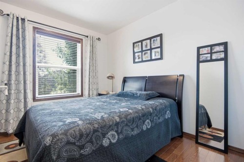 39 Landry Bend, Red Deer, AB - Indoor Photo Showing Bedroom