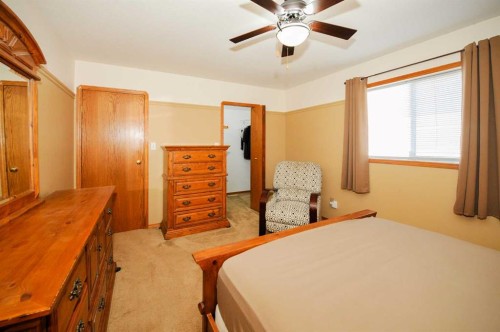 55 Edgewood Drive, Camrose, AB 