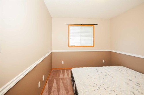55 Edgewood Drive, Camrose, AB 