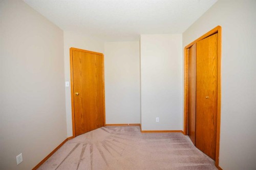 55 Edgewood Drive, Camrose, AB 