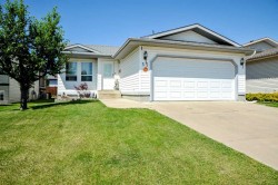 55 Edgewood Drive Camrose, AB T4V 4Z3
