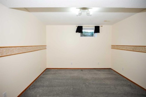 55 Edgewood Drive, Camrose, AB 