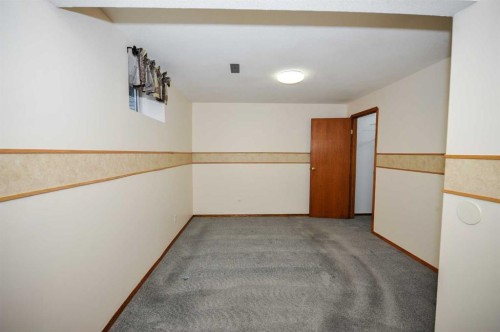 55 Edgewood Drive, Camrose, AB 