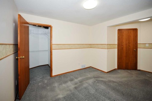 55 Edgewood Drive, Camrose, AB 