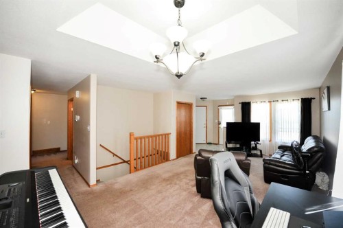 55 Edgewood Drive, Camrose, AB 