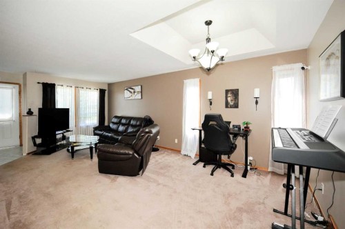 55 Edgewood Drive, Camrose, AB 