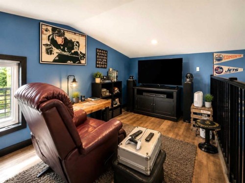 133 Portway Close, Blackfalds, AB - Indoor Photo Showing Living Room