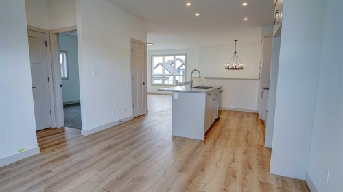 19 Ian Way, Sylvan Lake, AB - Indoor