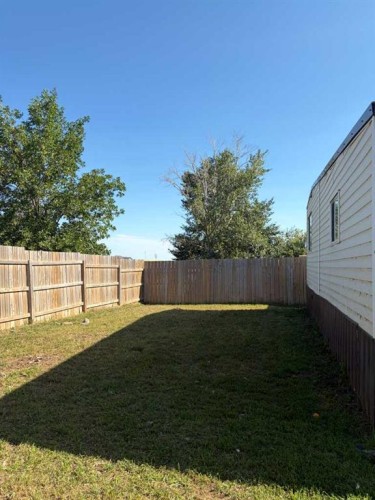 5220 44 Street, Consort, AB - Outdoor