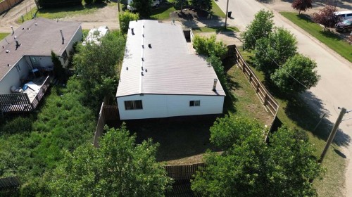 5220 44 Street, Consort, AB - Outdoor