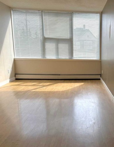 209-4820 47 Avenue, Red Deer, AB - Indoor Photo Showing Other Room