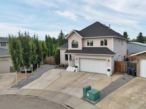 13 Fern Crescent, Sylvan Lake, AB - Outdoor