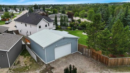 13 Fern Crescent, Sylvan Lake, AB - Outdoor