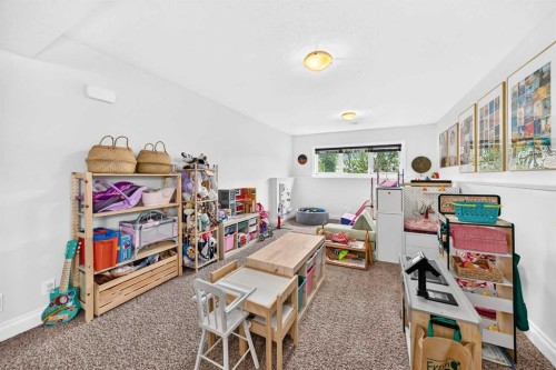 4 Welsh Close, Red Deer, AB - Indoor