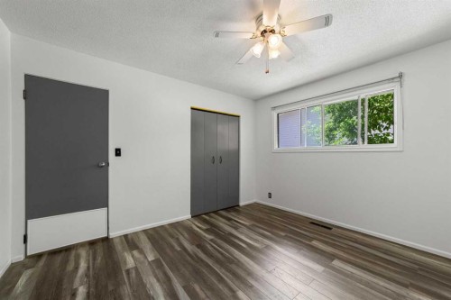 4814 49 Avenue, Forestburg, AB - Indoor Photo Showing Other Room