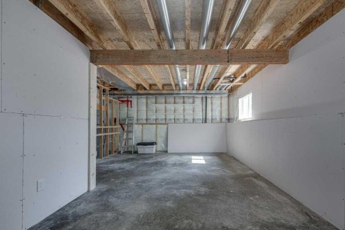 103 Landry Bend, Red Deer, AB - Indoor