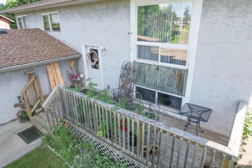 4908 47 Street, Clive, AB - Outdoor