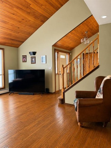 5216 47 Street, Consort, AB - Indoor