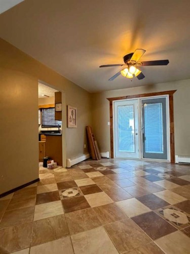 5216 47 Street, Consort, AB - Indoor Photo Showing Other Room