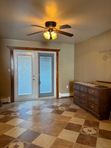 5216 47 Street, Consort, AB - Indoor Photo Showing Other Room