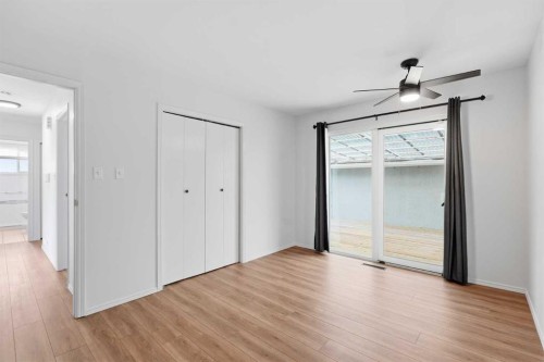 23 Fairway Avenue, Red Deer, AB - Indoor Photo Showing Other Room