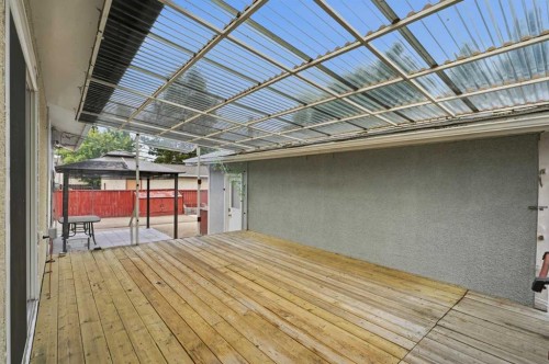 23 Fairway Avenue, Red Deer, AB - Indoor Photo Showing Other Room