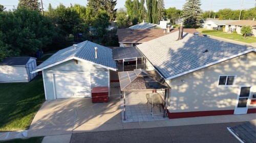 23 Fairway Avenue, Red Deer, AB - Outdoor