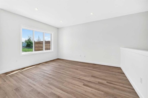 121 Aztec Crescent, Blackfalds, AB - Indoor Photo Showing Other Room
