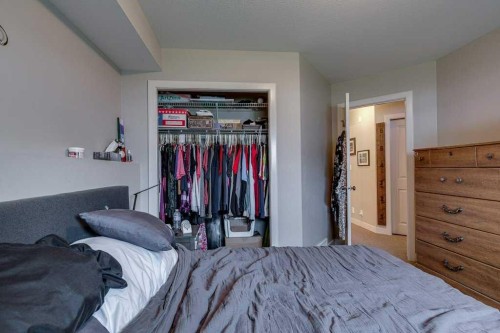 183 Kelloway Crescent, Red Deer, AB - Indoor Photo Showing Bedroom