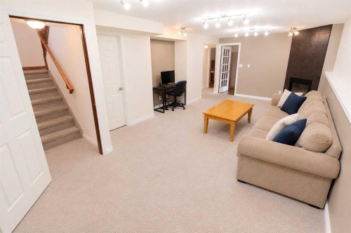 96 Duckering Close, Red Deer, AB - Indoor