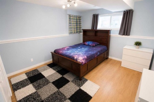96 Duckering Close, Red Deer, AB - Indoor Photo Showing Bedroom