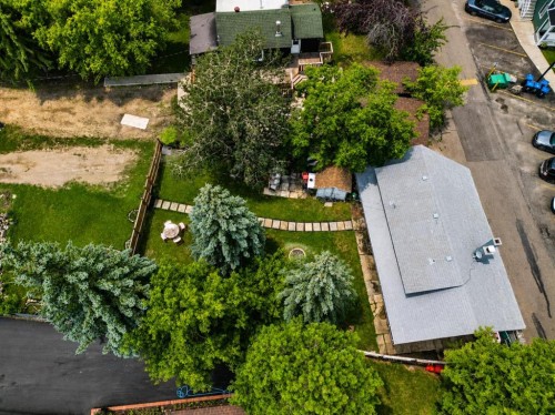 5224 50 Avenue, Sylvan Lake, AB - Outdoor