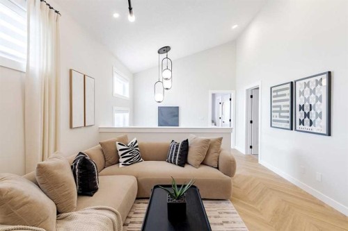 190 Rosemary Gardens Se, Calgary, AB - Indoor Photo Showing Living Room