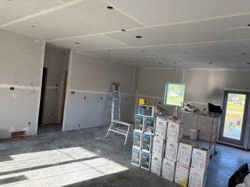 4313 43 Street, Castor, AB - Indoor Photo Showing Other Room