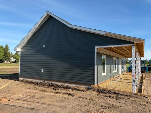 4313 43 Street, Castor, AB - Outdoor With Exterior