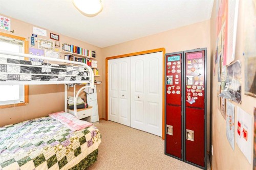 7310 46 Avenue, Camrose, AB - Indoor Photo Showing Bedroom