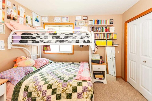 7310 46 Avenue, Camrose, AB - Indoor Photo Showing Bedroom