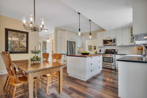 4815 49 Street, Clive, AB - Indoor