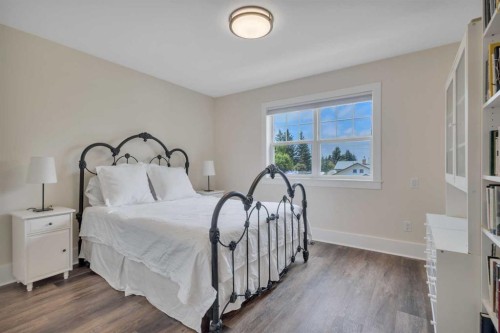 4815 49 Street, Clive, AB - Indoor Photo Showing Bedroom