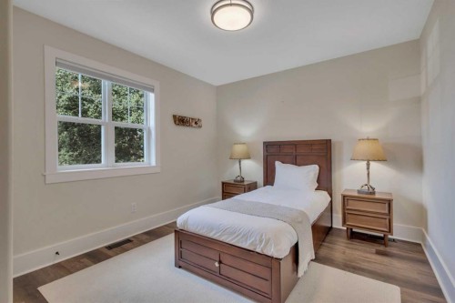 4815 49 Street, Clive, AB - Indoor Photo Showing Bedroom