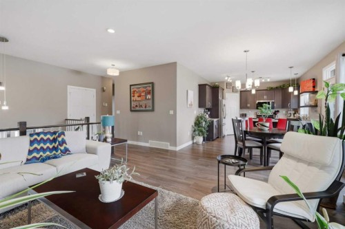 3908 49 Avenue, Ponoka, AB - Indoor Photo Showing Living Room