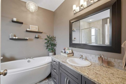 3908 49 Avenue, Ponoka, AB - Indoor Photo Showing Bathroom