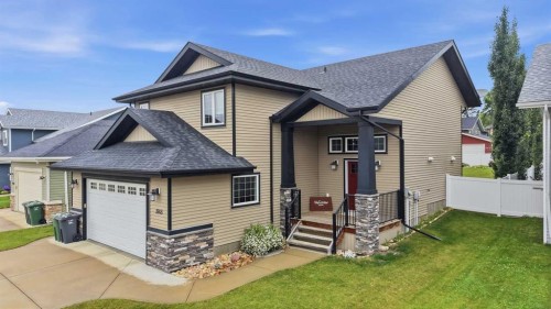 3908 49 Avenue, Ponoka, AB - Outdoor